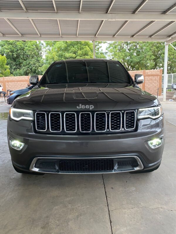 Grand Cherokee Limited  4x2 2017