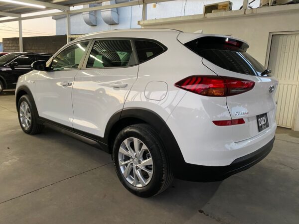 Tucson GLS Premium 2021 - Imagen 2