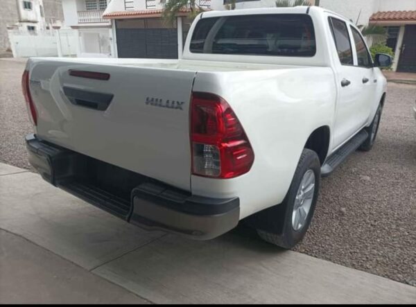 Hilux Sr 2020 - Imagen 4